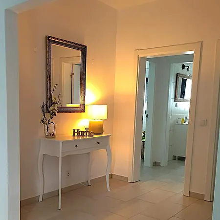 West Coast - - Luar *